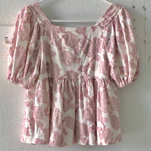 ❌SOLD❌Anthropologie Pink Babydoll Top NWOT - Picture 2 of 5